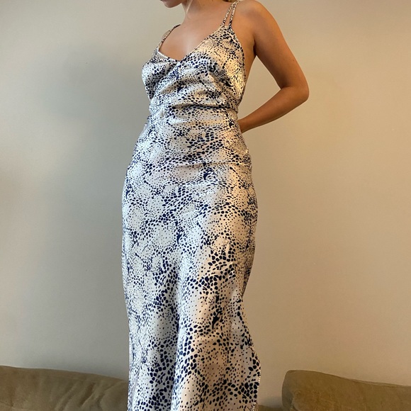 Long satin slip dress blue and silver - Picture 5 of 5